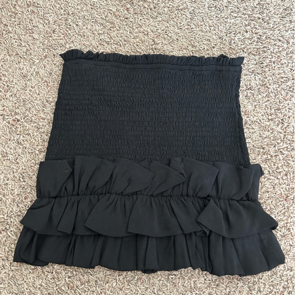 DO+BE Black Mini Pencil Skirt with Ruffled Smocked Details for Casual Work